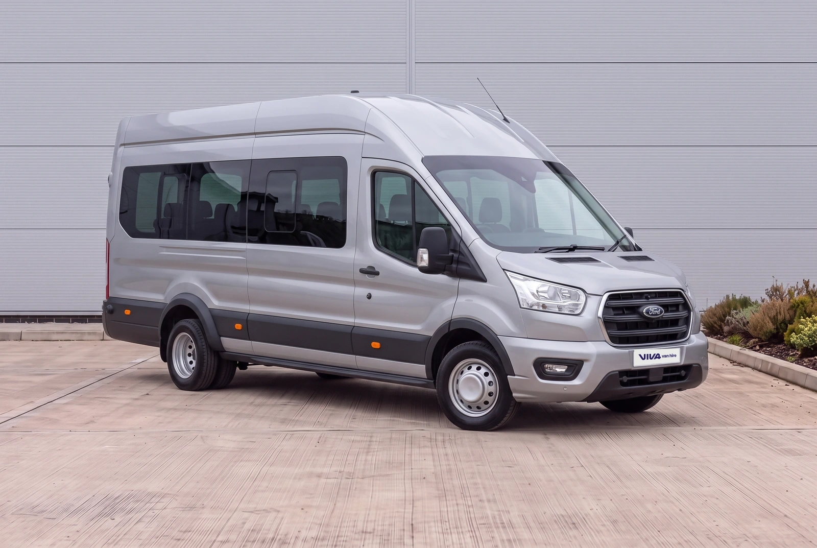Ford Transit 17 Seat Minibus